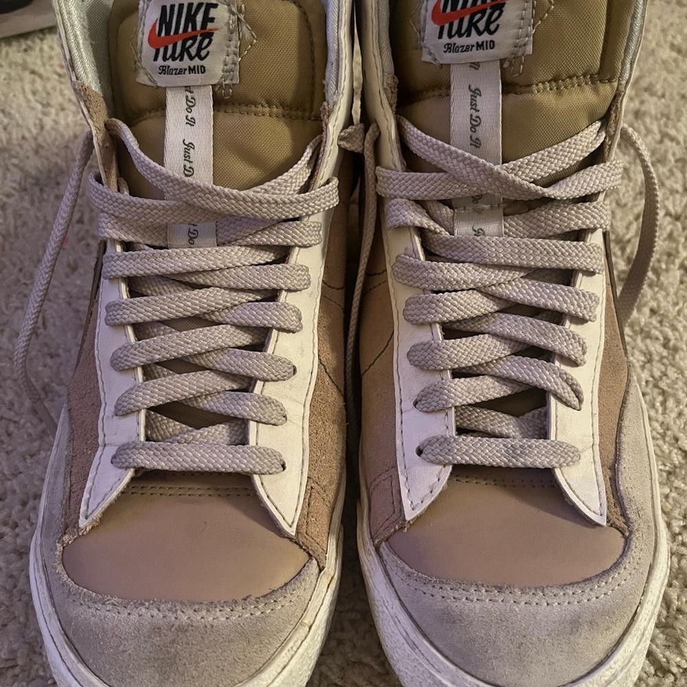Nike Blazer 7Y Mid ‘77 SE D Sneakers - Sanddrift/Phantom/Olive